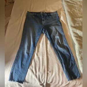 Abercrombie and Fitch the jean leggings high rise